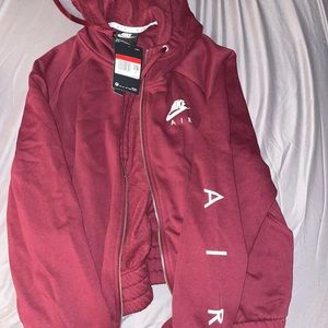 Nike crop hoodie brand new